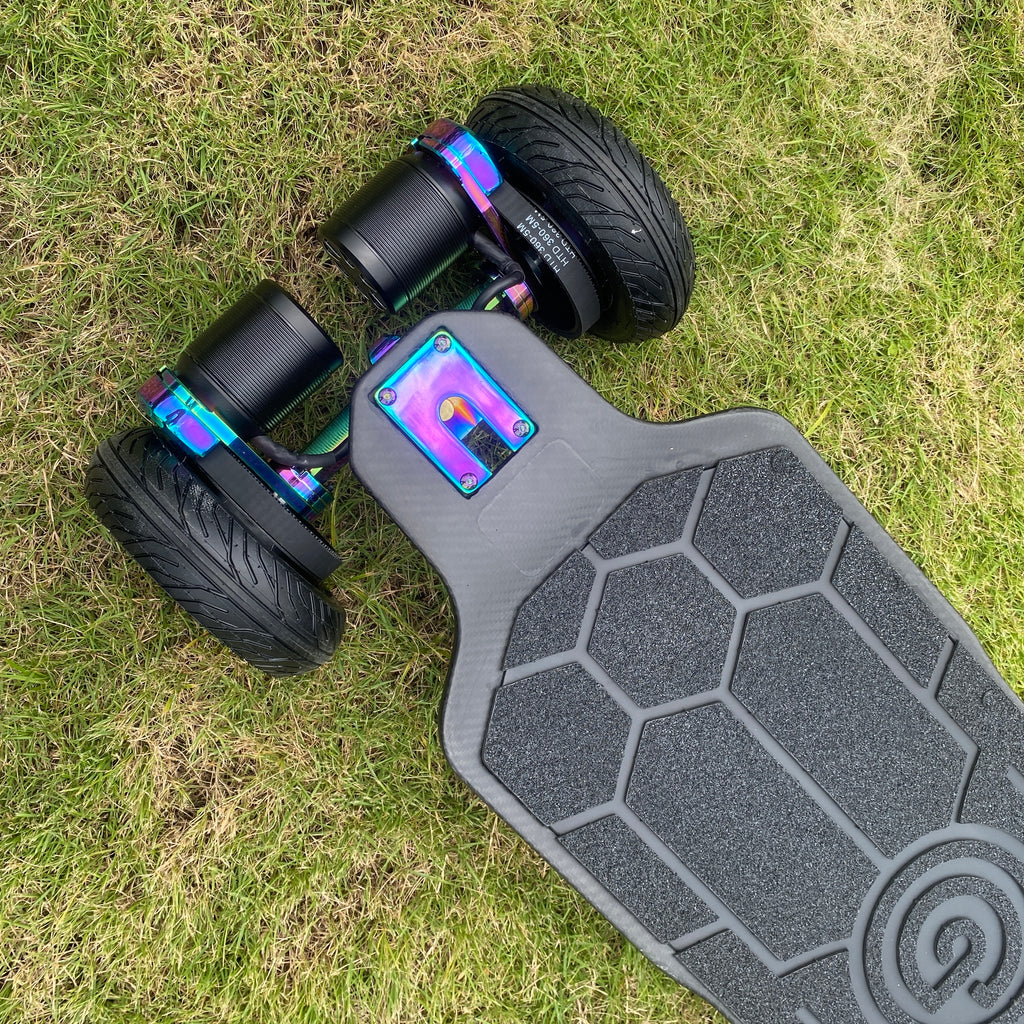 Ownboard Carbon ZEUS Max AWD Electric Skateboard (Gear drive