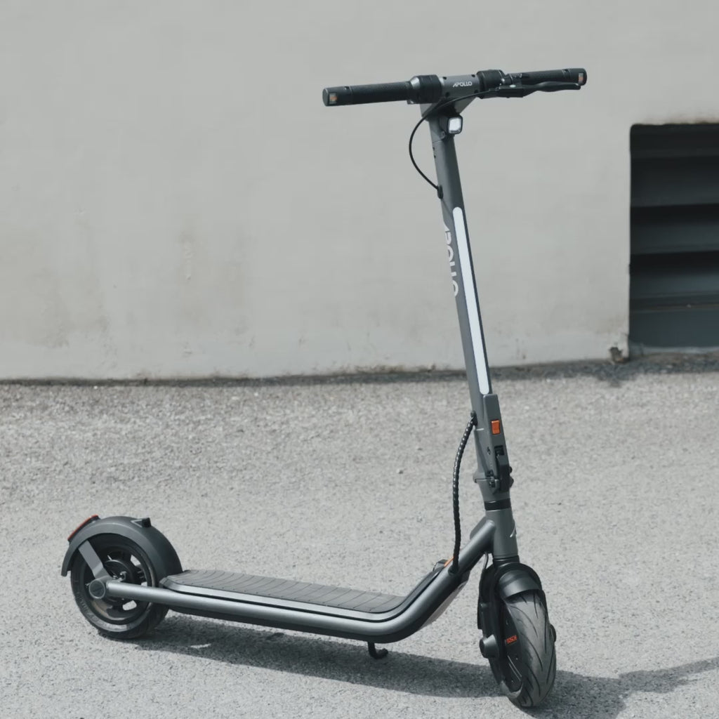 Dash Electric Commuter Scooter 21 mph Top Speed