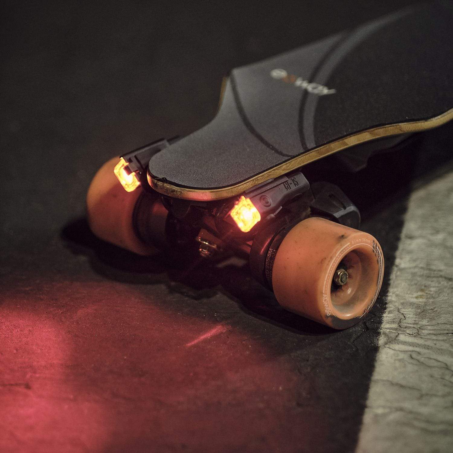 SKATEBOARD TAIL LIGHTS